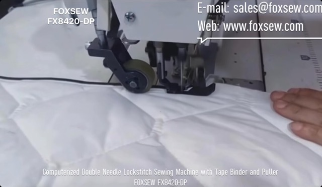 Double Needle Lockstitch Sewing Machine with Tape Binder and Puller