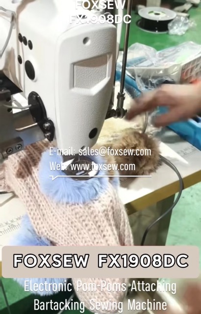 Electronic Pom-Poms Attaching Bartacking Sewing Machine