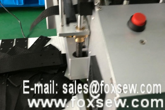 Automatic Webbing Cutting Machine Hot Knife with 2 Hole Puncher and Collection Device